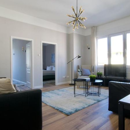 Standard Apartment By Hi5 - Tatra Street บูดาเปสต์ ภายนอก รูปภาพ