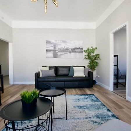 Standard Apartment By Hi5 - Tatra Street บูดาเปสต์ ภายนอก รูปภาพ