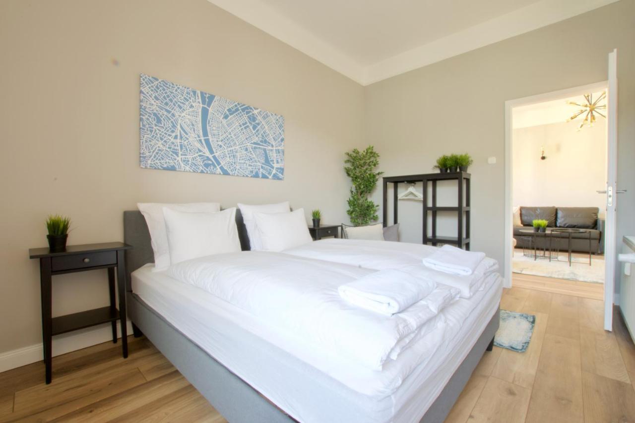 Standard Apartment By Hi5 - Tatra Street บูดาเปสต์ ภายนอก รูปภาพ